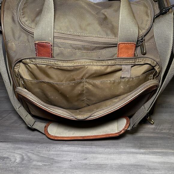 Vintage Hartmann Duffle Bag Weekender CarryOn Travel Classic Preppy Heritage 15” - Picture 5 of 15